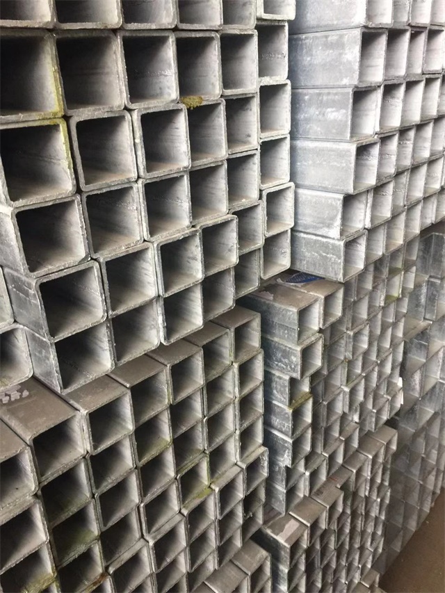 低合金 Q355B 和静和静和静镀锌无缝方管 工程专用无缝和静和静和静镀锌方管